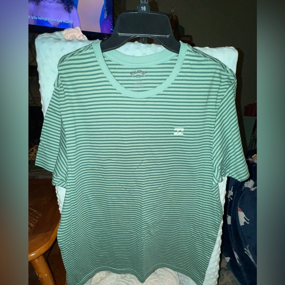 Billabong Green Short Sleeve Tee